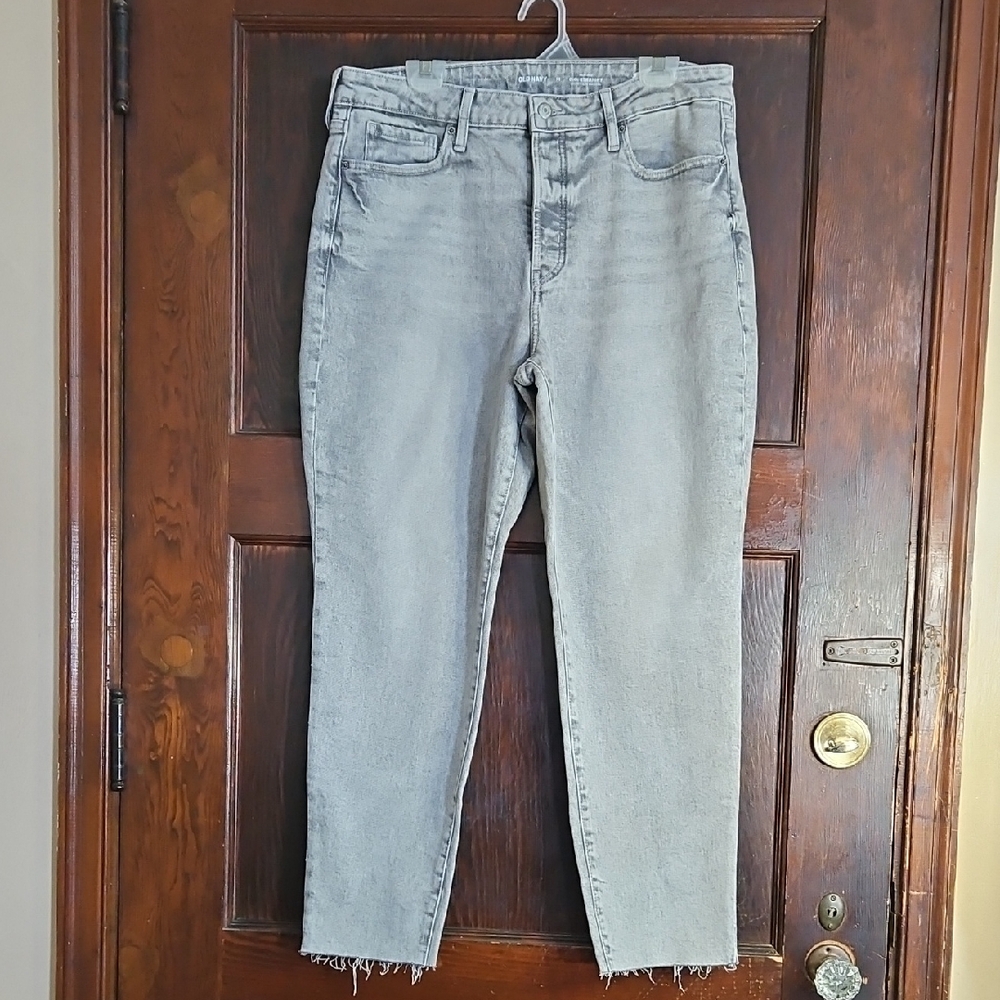 NWOT Old Navy O.G. Straight High-Rise Light Gray Ankle Jeans - Size 14